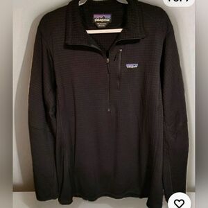Patagonia Black Half-Zip Fleece
